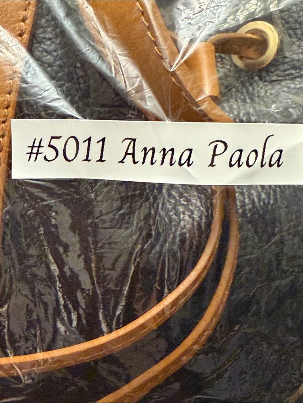 🥰♥️Anna Paola Black Pebbled Leather Drawstring Tote Bag (Made in Italy) - Picture 16 of 16